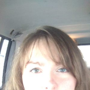 Meet your Posher, Thea